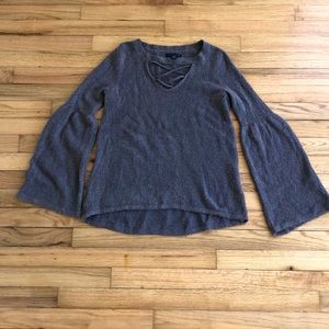 American Eagle XS Mauve Peasant-Style Sweater